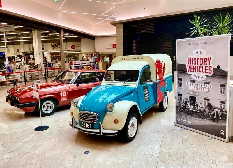 Blau Gebraucht 1976 Citroën 2CV Kombi | 12.500 € - Bild 1/4
