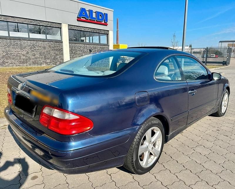Gebraucht Mercedes CLK200 Elegance 136 PS (100 kW) 2000 Blau Coupé