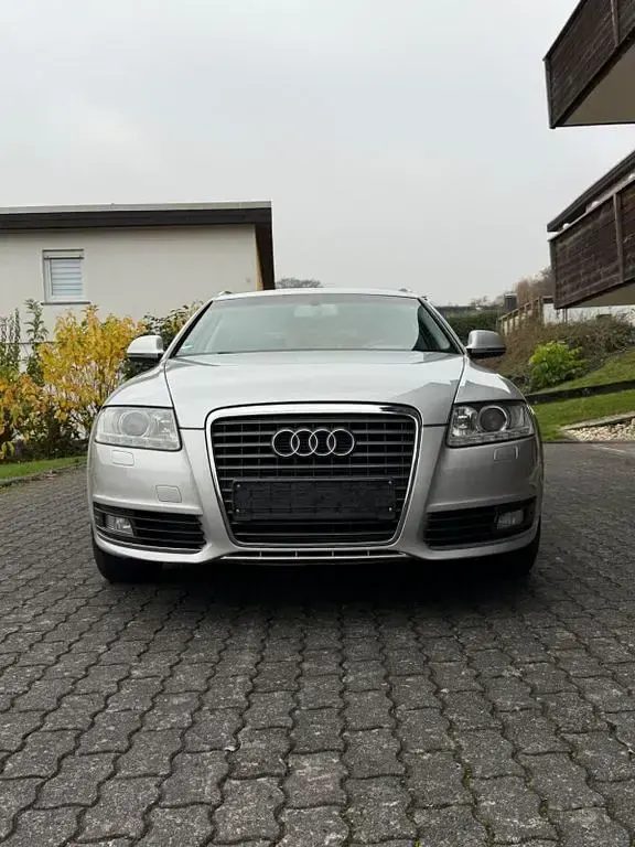 Gebraucht Audi A6 170 PS (125 kW) 2010 Silber Kombi