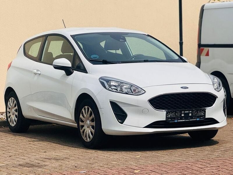 Weiß Gebraucht 2019 Ford Fiesta Trend Kleinwagen | 4.690 € (Guter Preis) - Bild 1/4
