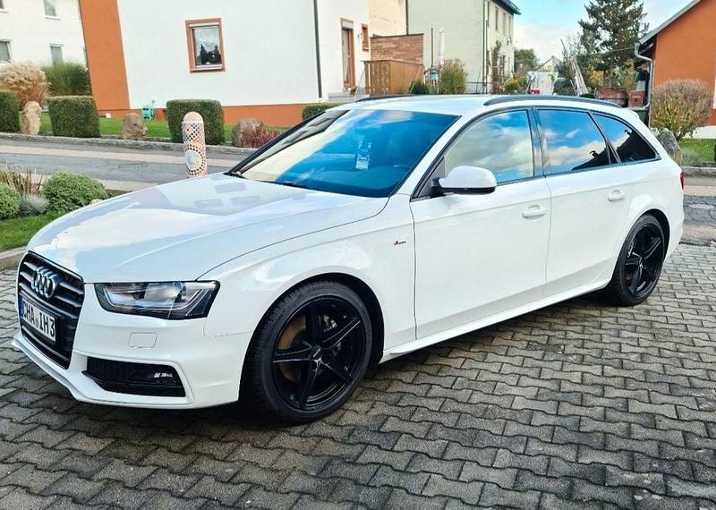 Gebraucht Audi A4 Black Edition 170 PS (125 kW) 2013 Weiß Kombi