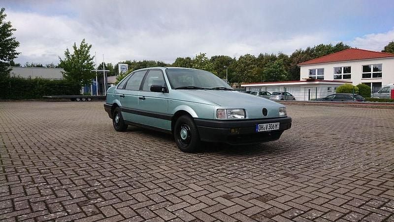 Brugt VW Passat 75 HK (55 kW) 1991 Grøn Sedan