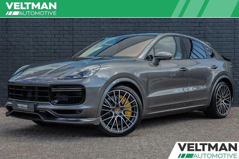 Grau Gebraucht 2020 Porsche Cayenne Turbo S SUV | 95.108 € (Guter Preis) - Bild 1/4