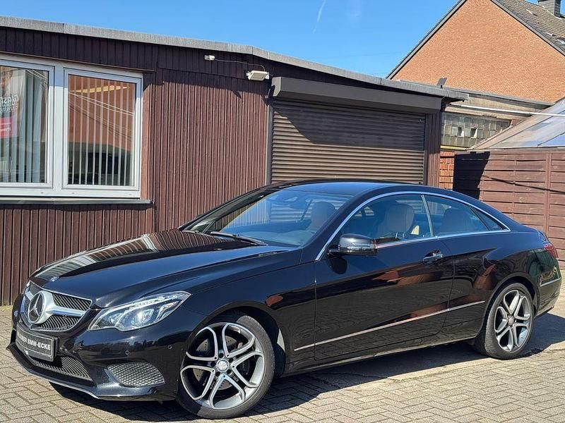 Gebraucht Mercedes E350 306 PS (225 kW) 2014 Schwarz Coupé