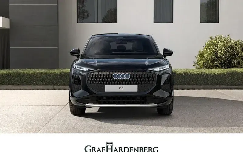Neu Audi Q3 Sportback Comfort 272 PS (200 kW) 2026 Schwarz SUV