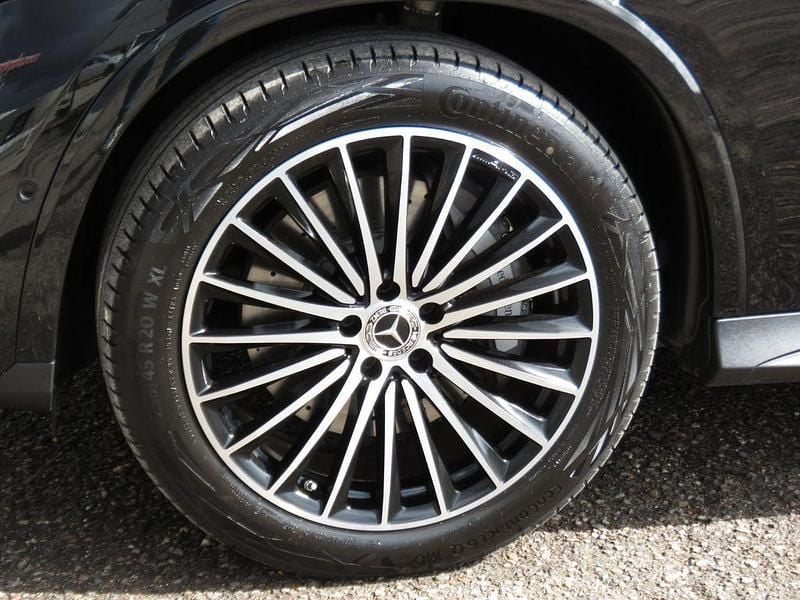 Gebraucht Mercedes GLC220 AMG line 197 PS (144 kW) 2024 Schwarz SUV