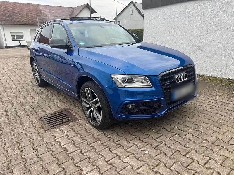Gebraucht Audi Q5 S-Line 258 PS (189 kW) 2016 Blau SUV