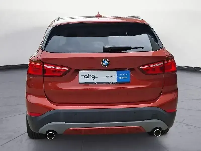 Gebraucht BMW X1 Sport Line 192 PS (141 kW) 2019 Orange SUV