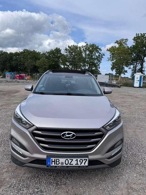 Gebraucht 2016 Hyundai Tucson Premium SUV | 12.500 € (Guter Preis) - Bild 1/4