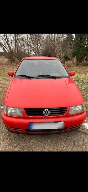 Gebraucht VW Polo 60 PS (44 kW) 1998 Rot Kleinwagen