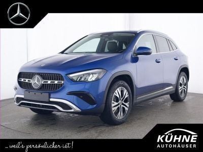 Blau Gebraucht 2024 Mercedes GLA250 Progressive SUV | 39.500 € (Guter Preis) - Bild 1/4