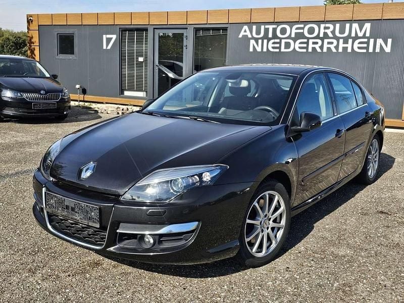 Schwarz Gebraucht 2011 Renault Laguna III Expression Kleinwagen | 7.500 € (Etwas zu teuer) - Bild 1/4