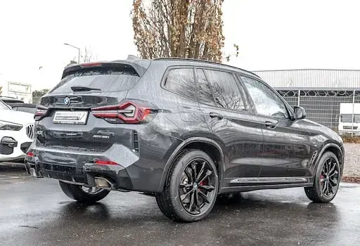 Gebraucht BMW X3 M Sport 245 PS (180 kW) 2024 Grau SUV