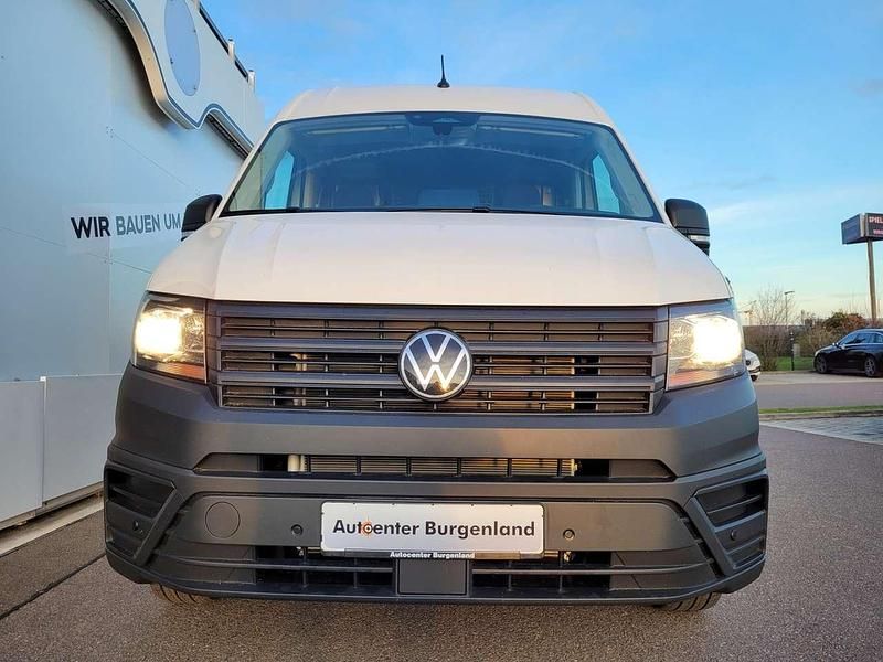 Gebraucht VW Crafter 140 PS (102 kW) 2024 Weiß Van