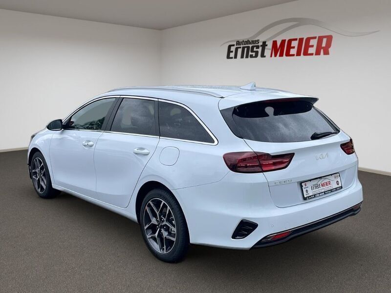 Neu Kia Ceed Sportswagon Style 99 PS (72 kW) 2025 (wd) casa white s Kombi