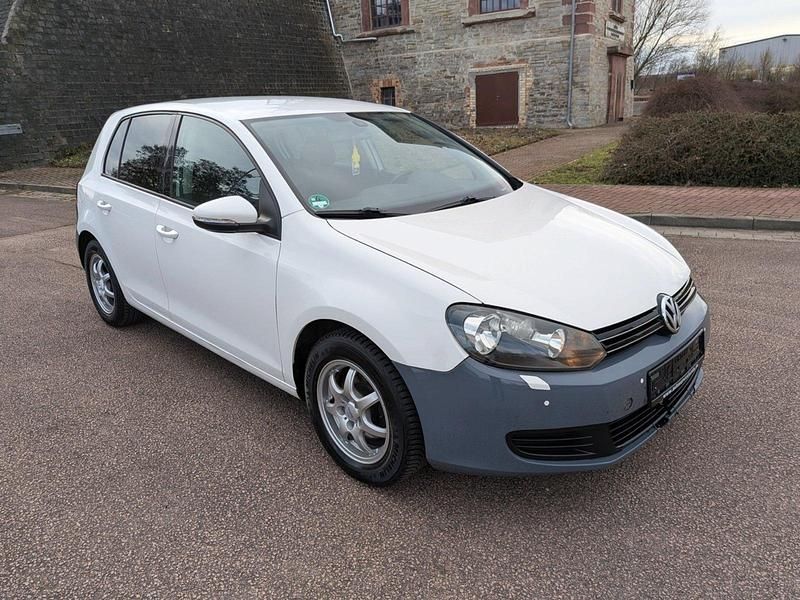 Gebraucht VW Golf VI 110 PS (80 kW) 2010 Weiß Kleinwagen