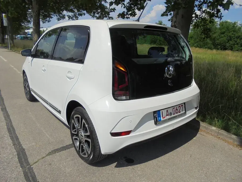 Gebraucht VW up! move up! 60 PS (44 kW) 2018 Weiß Kleinwagen