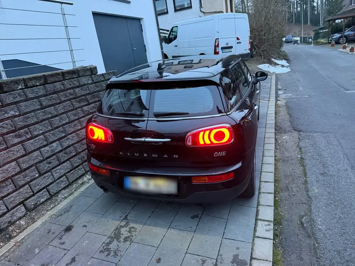 Gebraucht Mini Cooper Essential 136 PS (100 kW) 2020 Schwarz Kleinwagen