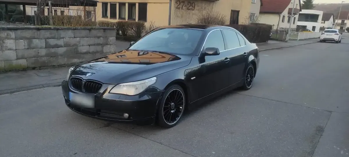 Usata BMW 520 170 CV (125 kW) 2004 Nero Berlina