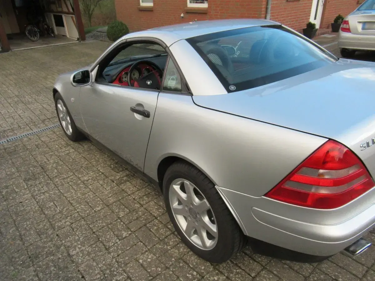 Gebraucht Mercedes SLK200 136 PS (100 kW) 1997 Silber Cabrio