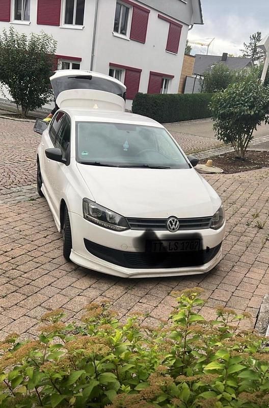 Weiß Gebraucht 2011 VW Polo Kleinwagen | 3.300 € (Fairer Preis) - Bild 1/4
