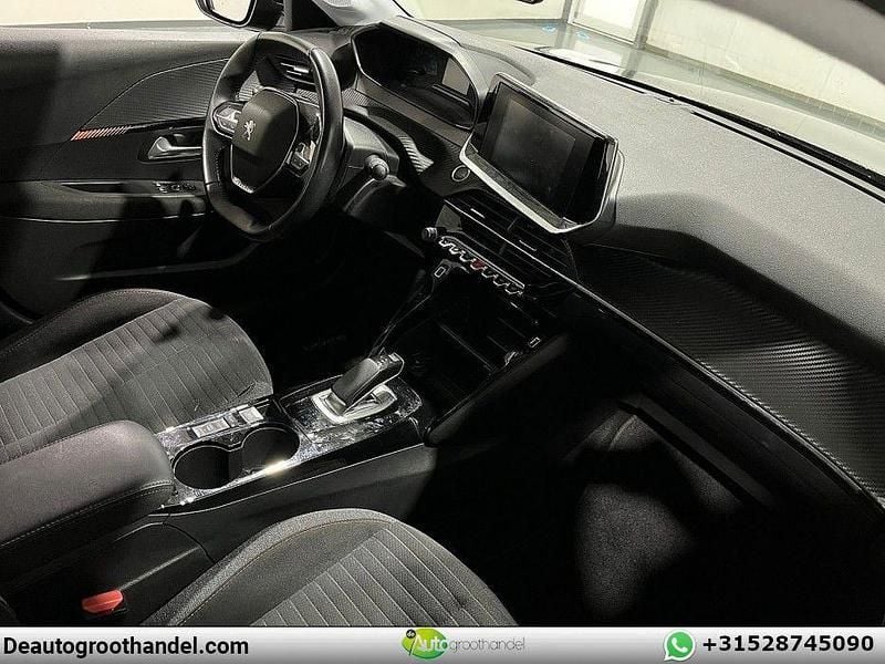 Gebraucht Peugeot e-208 Active 100 kW (136 PS) 2020 Schwarz Kleinwagen