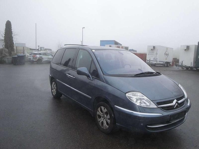 Grau Gebraucht 2011 Citroën C8 Van / Kleinbus | 2.900 € (Guter Preis) - Bild 1/4
