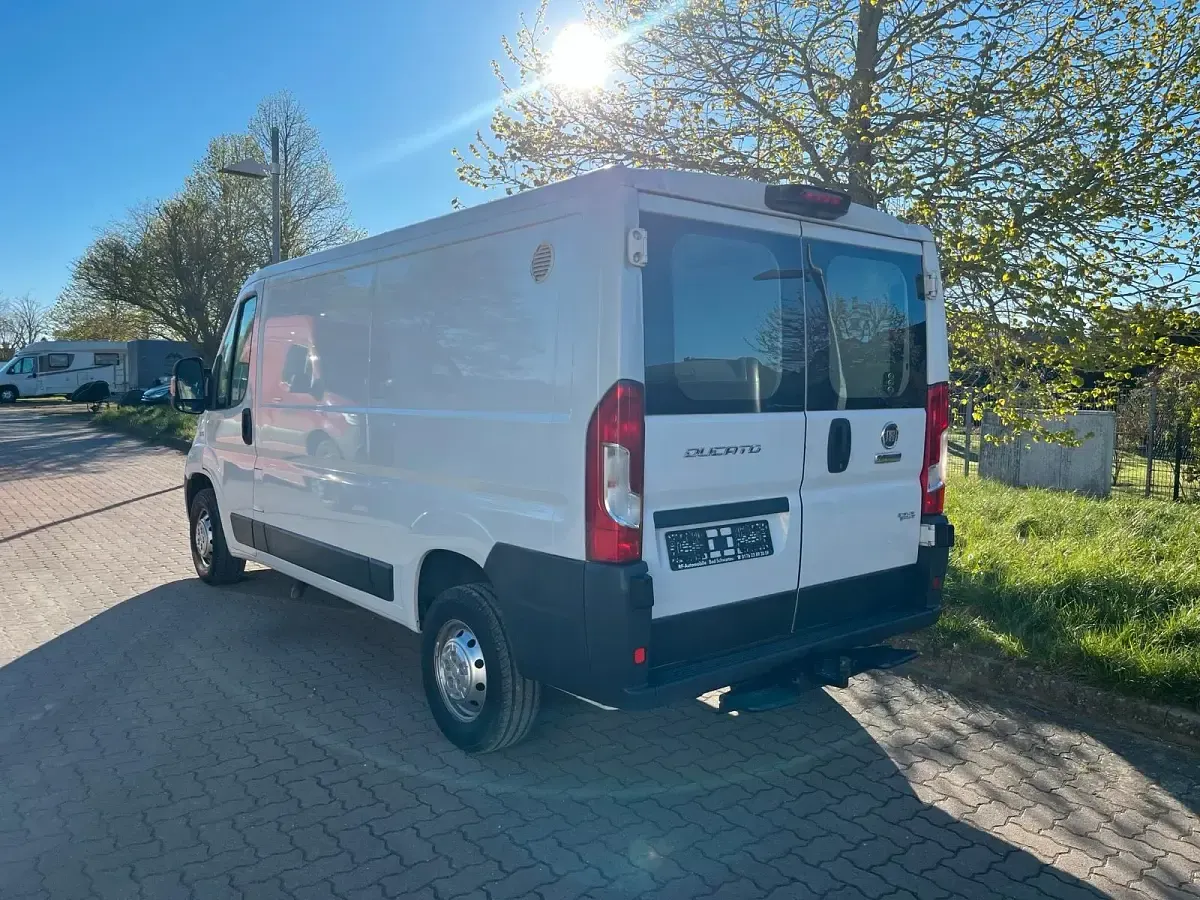 Gebraucht Fiat Ducato 136 PS (100 kW) 2015 Weiß Van