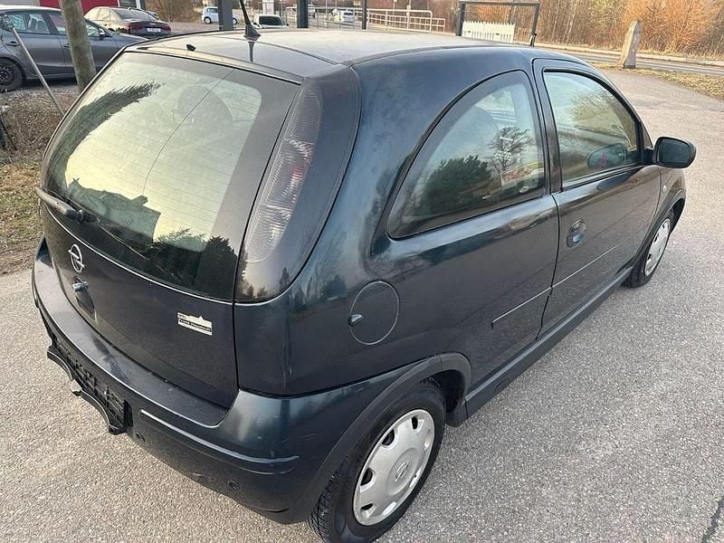 Gebraucht Opel Corsa Edition 60 PS (44 kW) 2005 Grau Kleinwagen