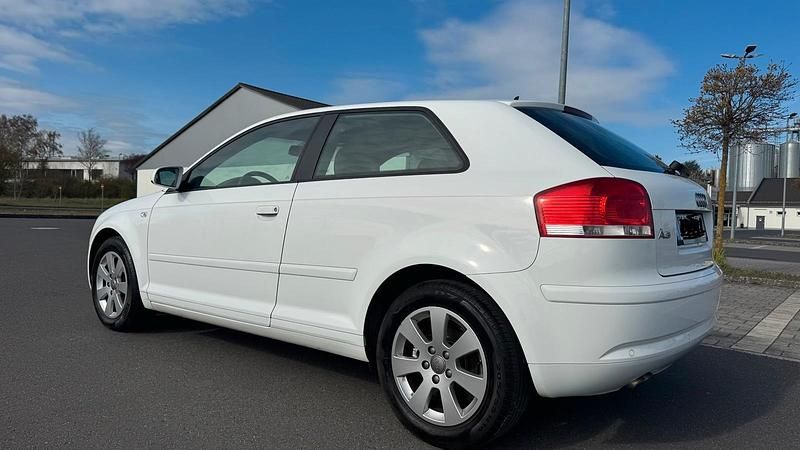 Gebraucht Audi A3 140 PS (102 kW) 2008 Weiß Kleinwagen