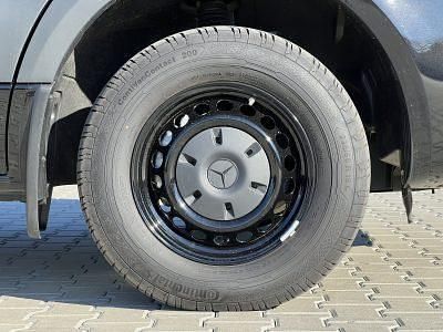 Gebraucht Mercedes Sprinter 170 PS (125 kW) 2026 Schwarz Van