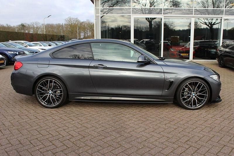 Gebraucht BMW 420 Executive 184 PS (135 kW) 2014 Grau Coupé