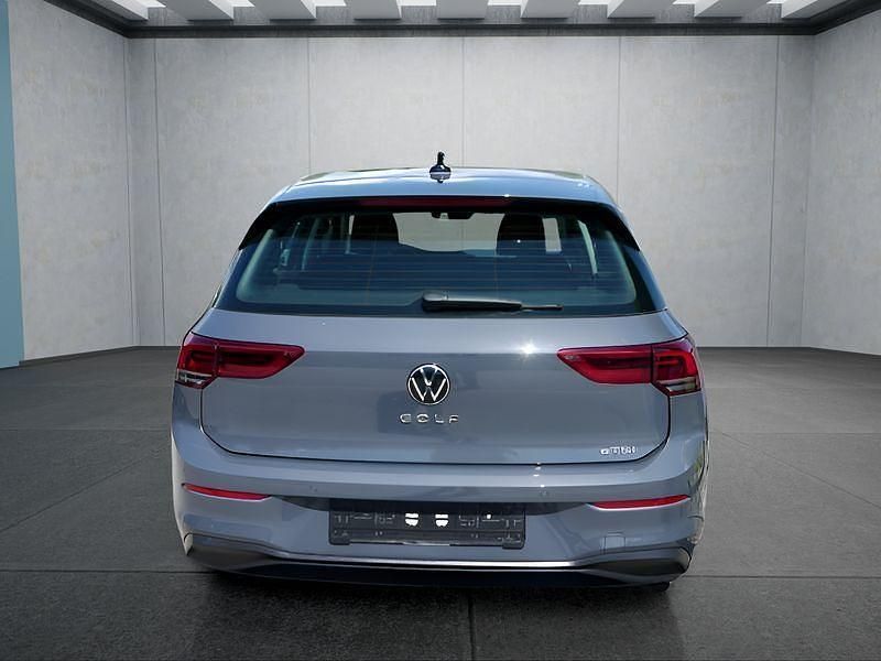 Grau Neu 2025 VW Golf VIII Kleinwagen | 28.049 € (Guter Preis) - Bild 1/4
