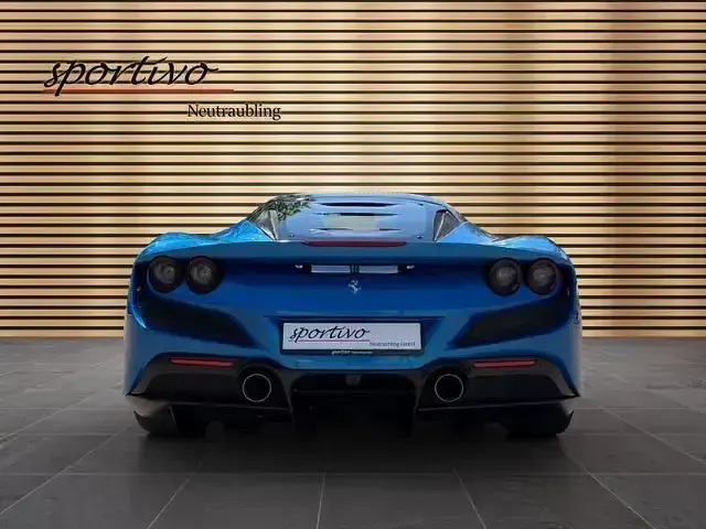 Gebraucht Ferrari F8 721 PS (530 kW) 2021 Blau Coupé