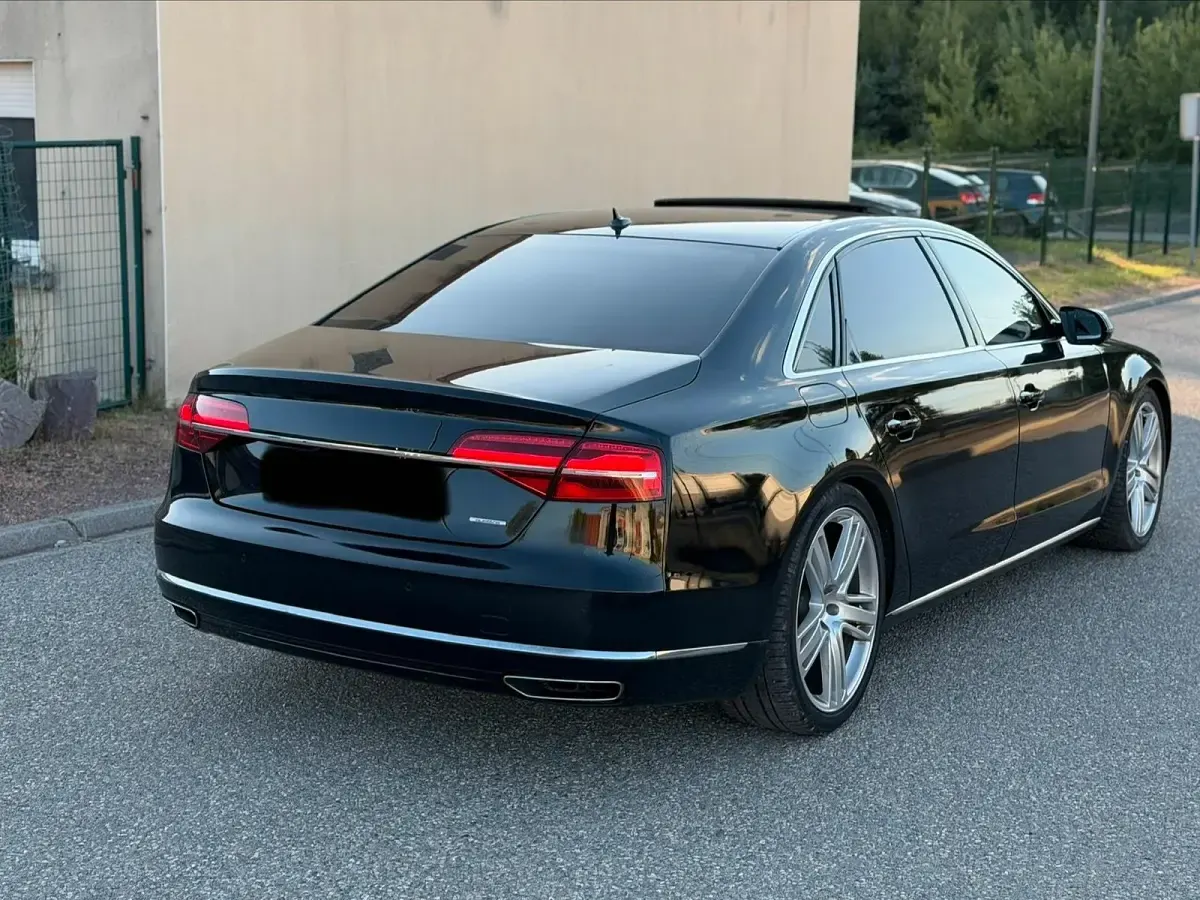 Gebraucht Audi A8L Comfort 385 PS (283 kW) 2015 Schwarz Limousine