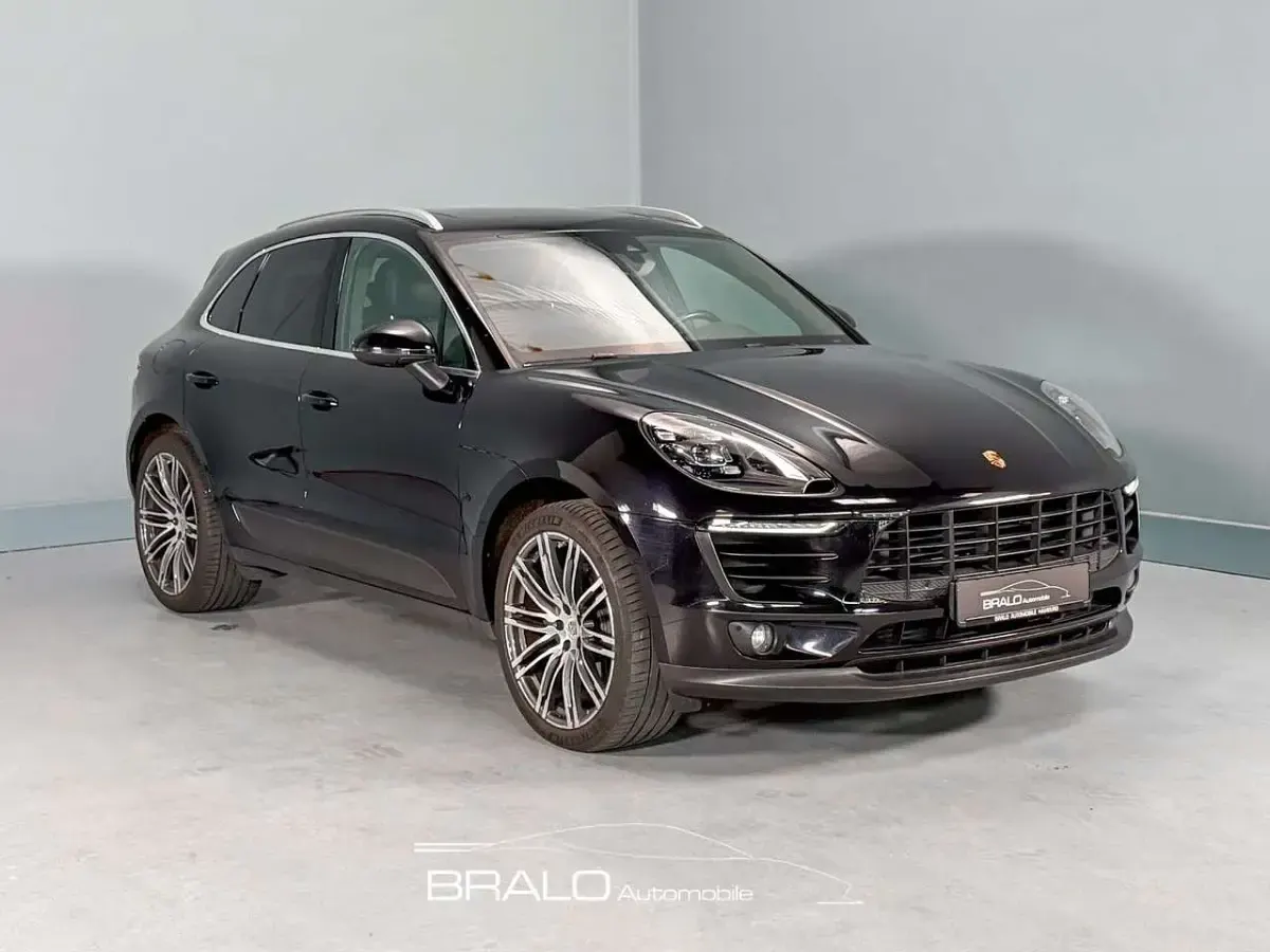 Gebraucht Porsche Macan 252 PS (185 kW) 2016 Tiefschwarz SUV
