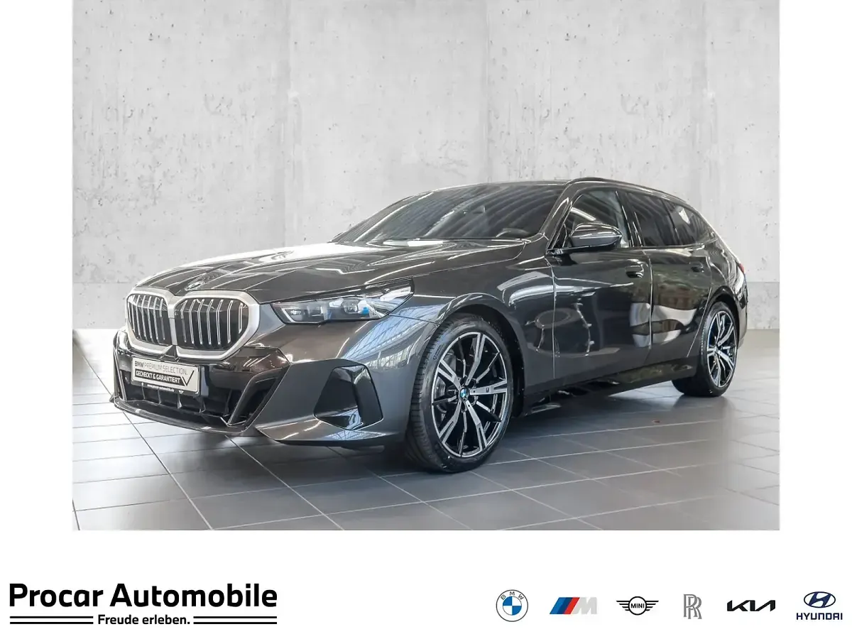 Gebraucht BMW 520 M Sport 360 PS (264 kW) 2025 Kombi