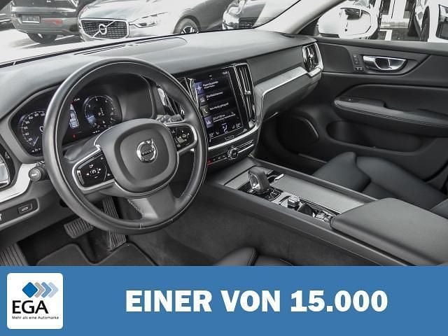 Gebraucht Volvo V60 CC Pro 197 PS (144 kW) 2022 Weiß Kombi