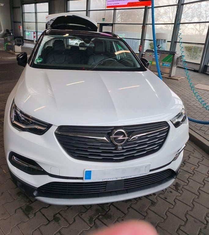 Weiß Gebraucht 2021 Opel Grandland X Ultimate SUV | 18.900 € (Guter Preis) - Bild 1/4