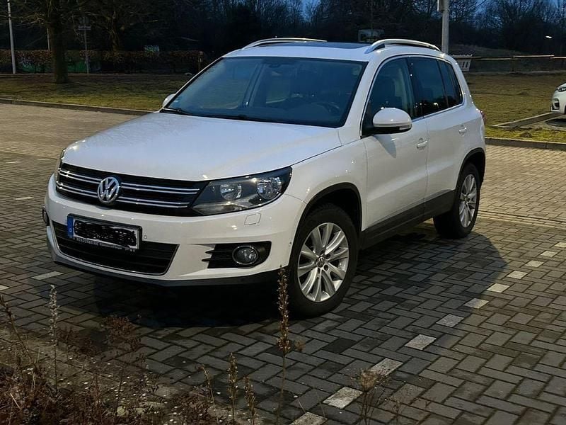 Gebraucht VW Tiguan Sportline 179 PS (131 kW) 2012 Weiß SUV