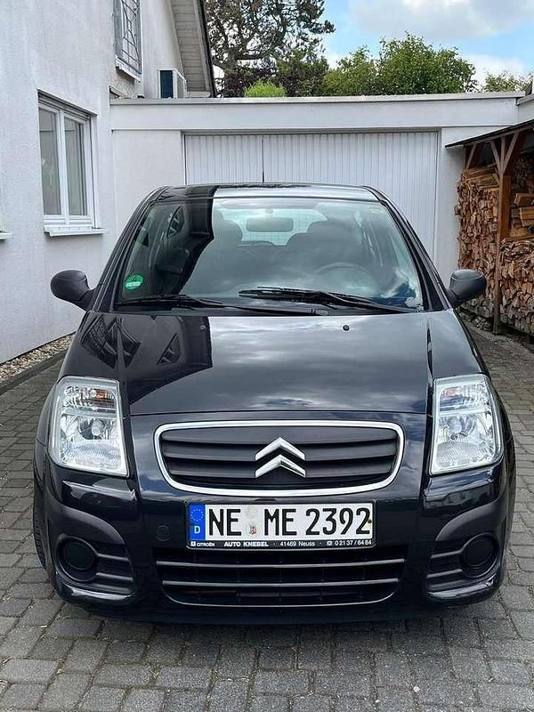 Schwarz Gebraucht 2008 Citroën C2 Kleinwagen | 2.600 € (Fairer Preis) - Bild 1/4