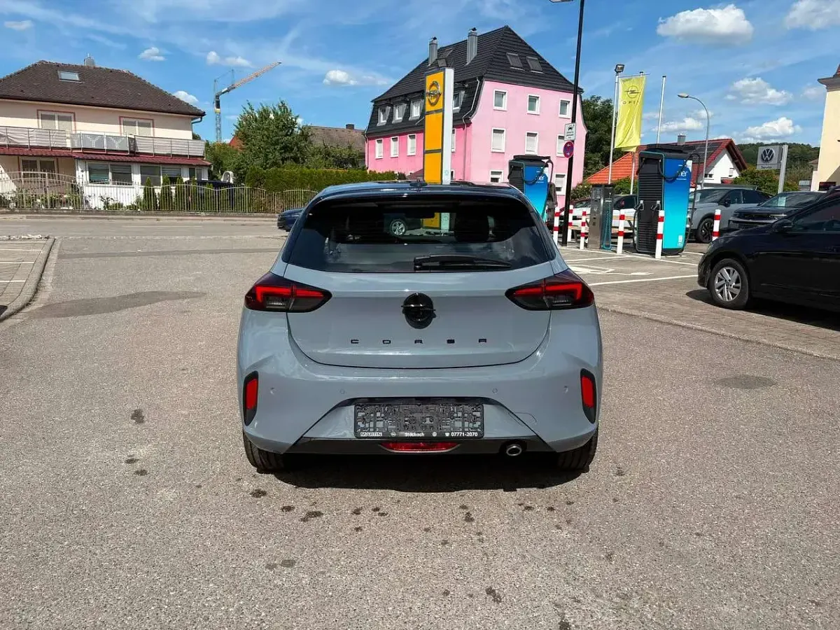 Neu Opel Corsa 101 PS (74 kW) 2025 Grafik grau Kleinwagen