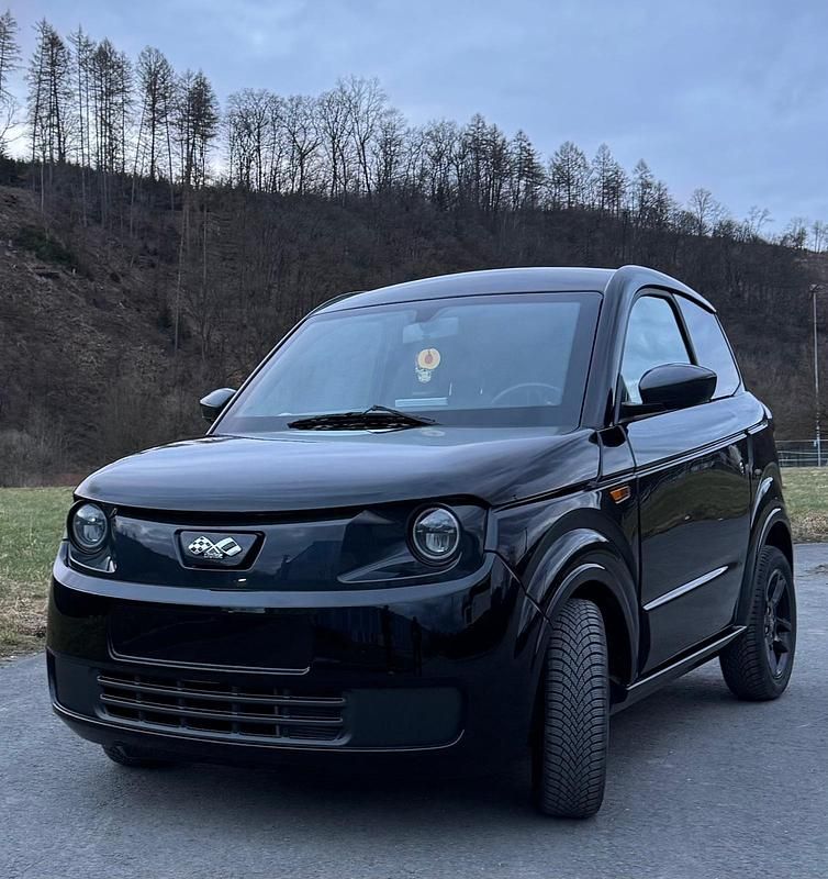 Schwarz Gebraucht 2024 Ligier Myli Kleinwagen | 13.150 € - Bild 1/1