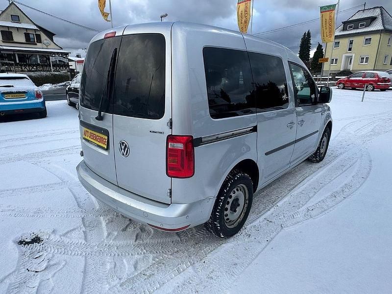 Gebraucht VW Caddy 110 PS (80 kW) 2019 Silber Van / Kleinbus