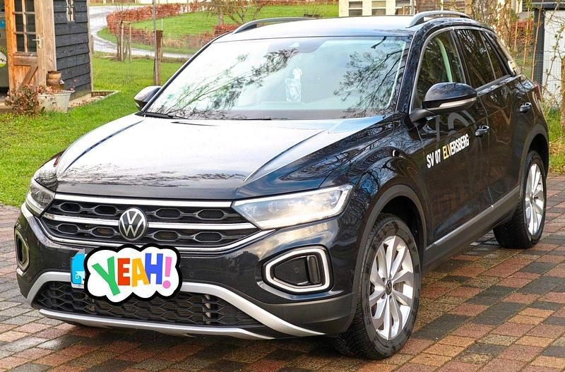 Gebraucht VW T-Roc 150 PS (110 kW) 2023 Schwarz SUV