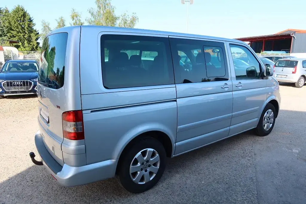 Gebraucht VW Multivan Comfortline 174 PS (127 kW) 2005 Silber Van / Kleinbus