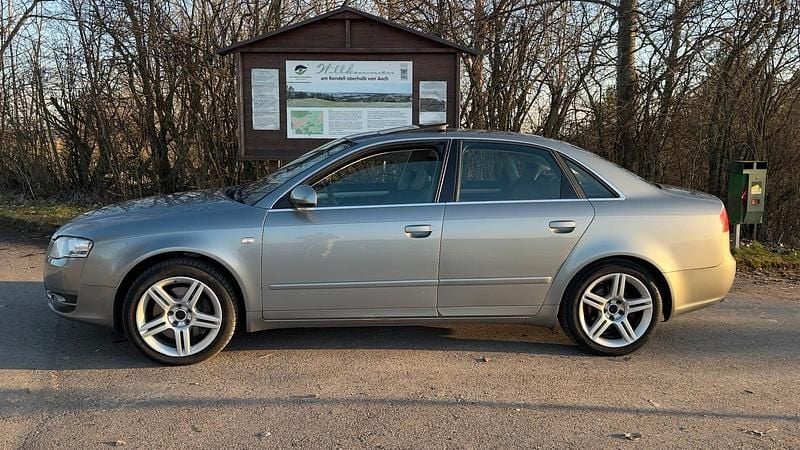 Gebraucht Audi A4 256 PS (188 kW) 2006 Grau Limousine