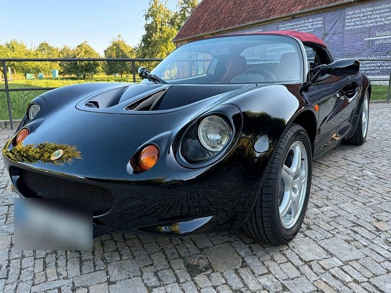 Używany Lotus Elise 122 KM (89 kW) 1998 Czarny Kabriolet