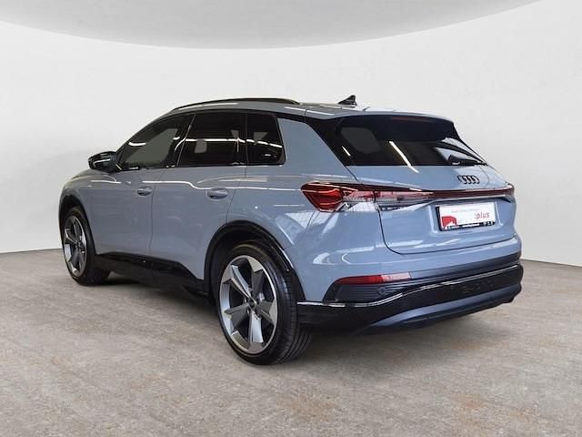 Gebraucht Audi Q4 e-tron S-Line 210 kW (286 PS) 2024 Kieselgrau SUV