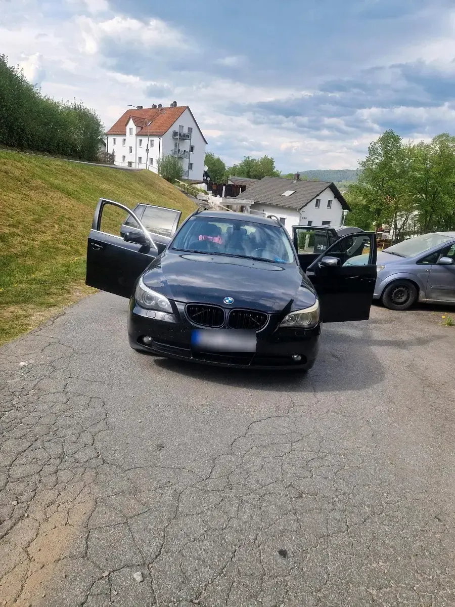 Gebraucht BMW 560L 227 PS (166 kW) 2007 Schwarz Limousine